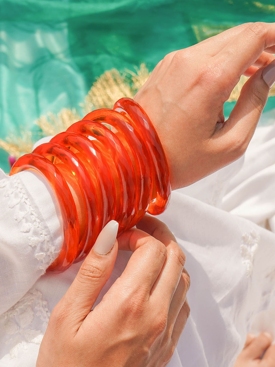 

Janpath Online Set Of 6 Crystal Cut Design Bangles, Orange