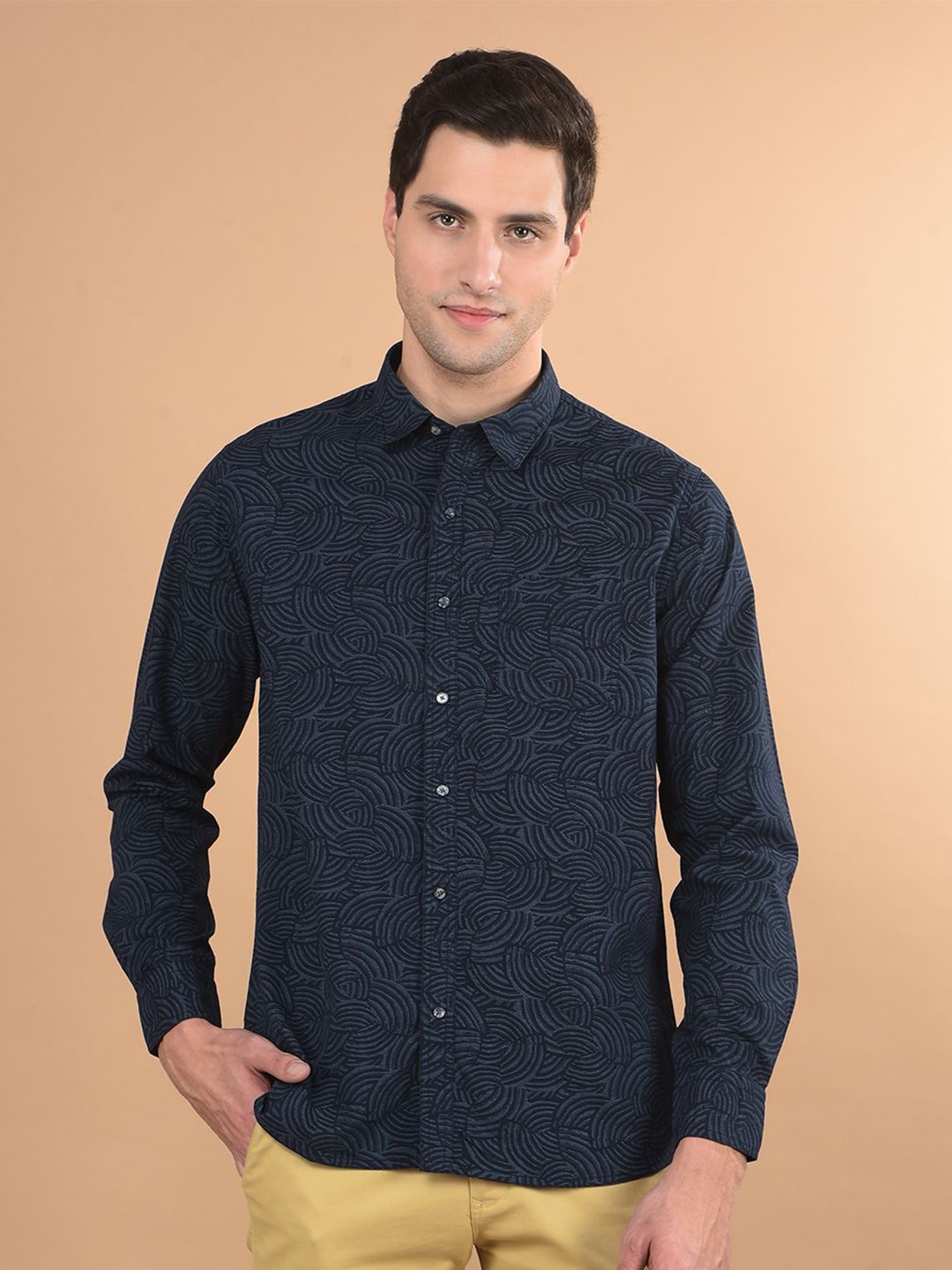 

Canary London Men Smart Spread Collar Abstract Printed Cotton Slim Fit Casual Shirt, Navy blue
