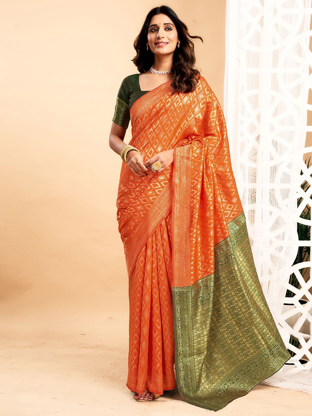 

KALINI Woven Design Banarasi Saree, Orange
