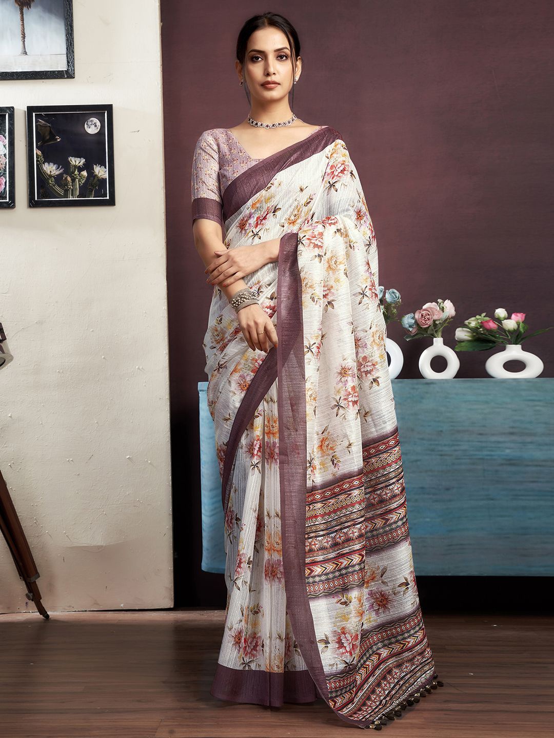 

KALINI Floral Printed Saree, White