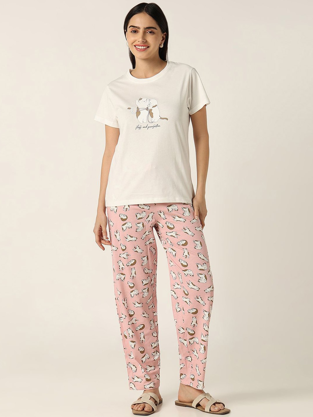 

R&B Women Pure Cotton Floral Printed Night suit, White