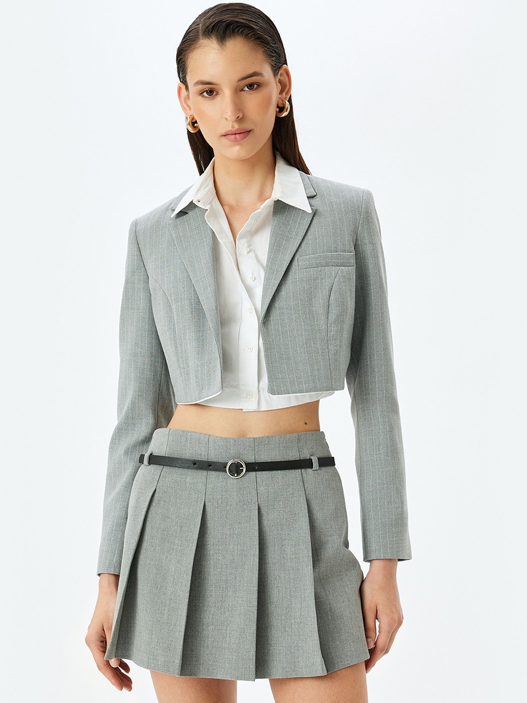 

Koton Striped Single Breasted Crop Front Open Blazers, Grey