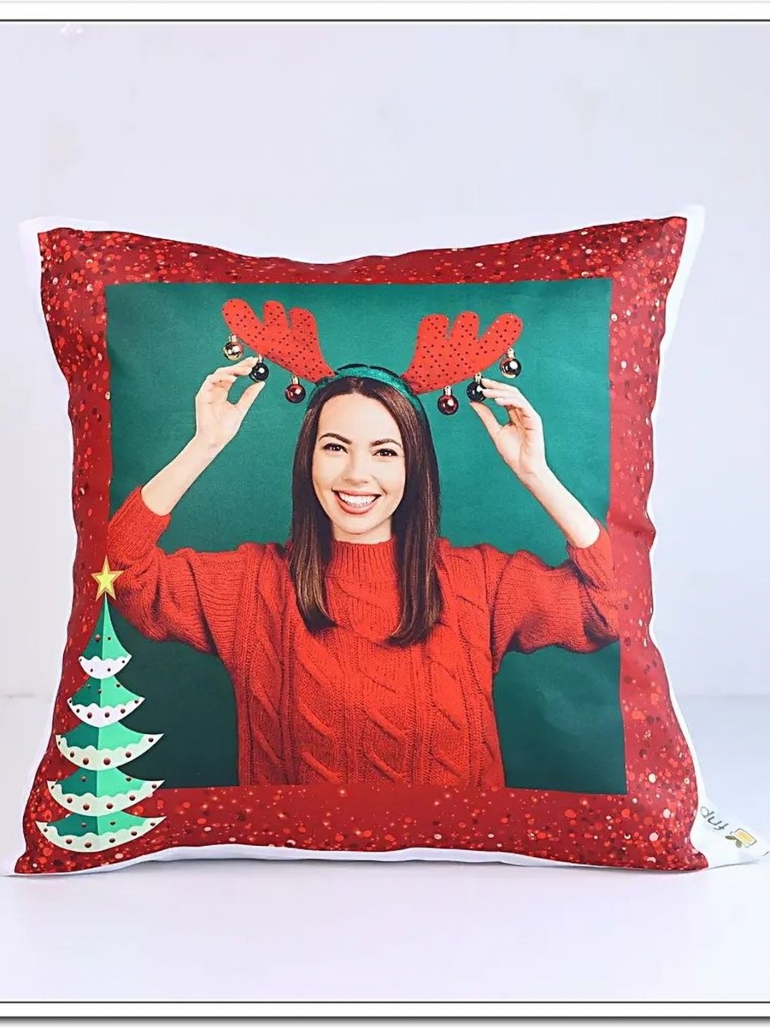 

fnp Red & Green Printed Christmas Snapshot Cushion