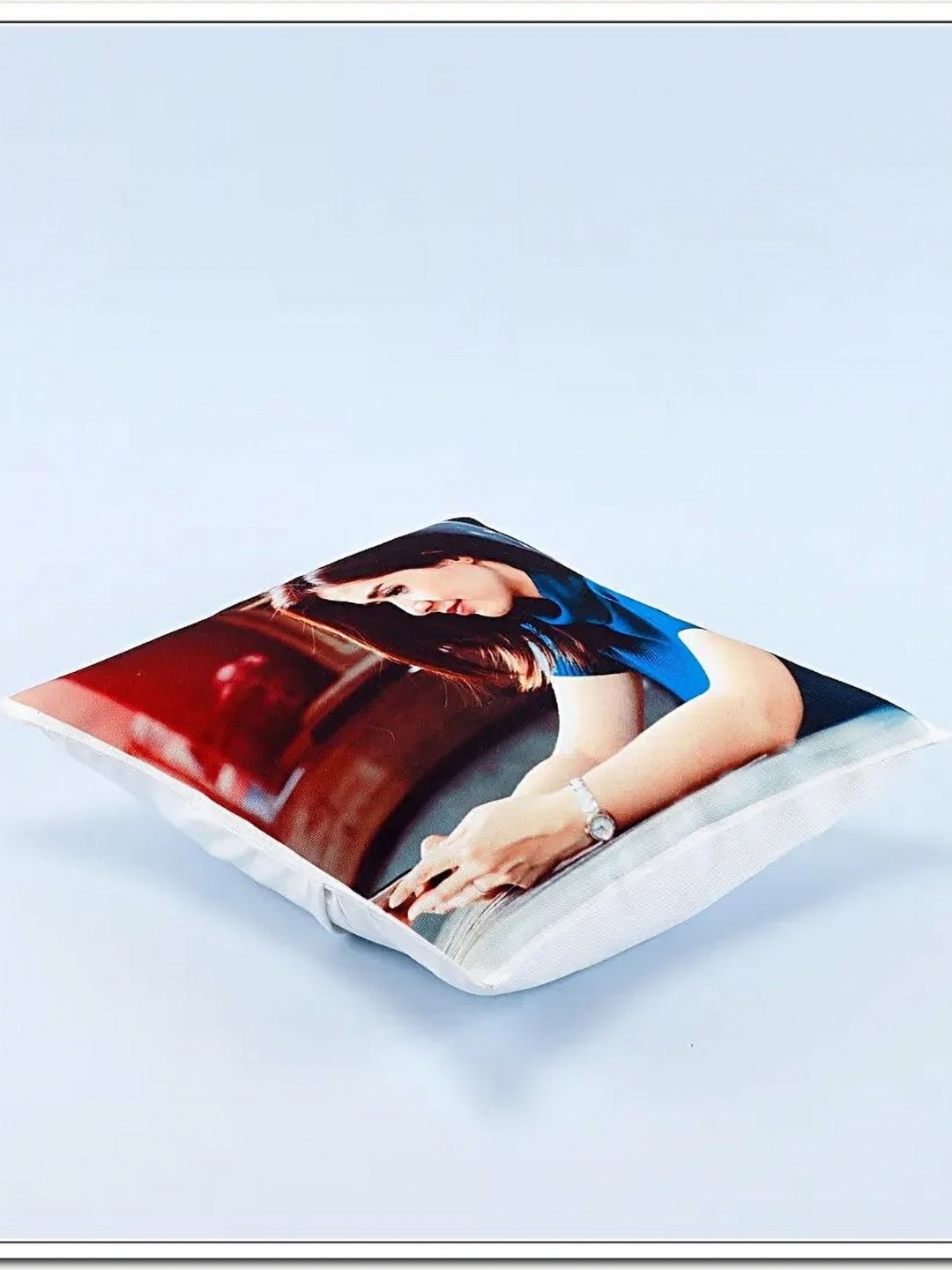

fnp Blue & White Printed Personalised LED Cushion