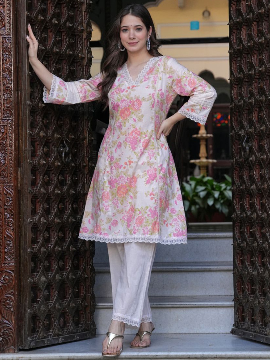 

KALINI Floral Printed V-Neck Three-Quarter Sleeves Pure Cotton Top With Trouser, White