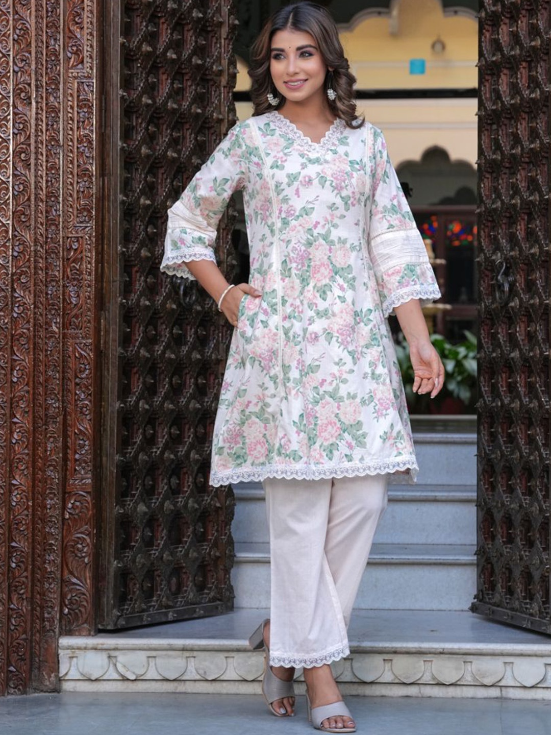 

KALINI Floral Printed V-Neck Three-Quarter Sleeves Pure Cotton Top With Trouser, Green