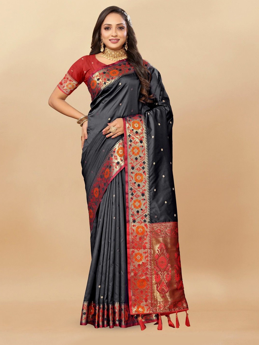 

VARNI FABRICS Woven Design Zari Pure Silk Banarasi Saree, Black