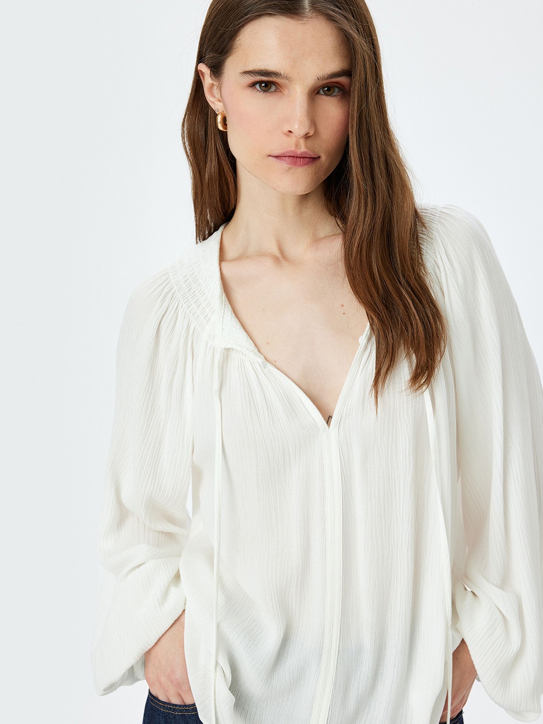 

Koton Women Tie-Up Neck Puff Sleeves Top, Off white