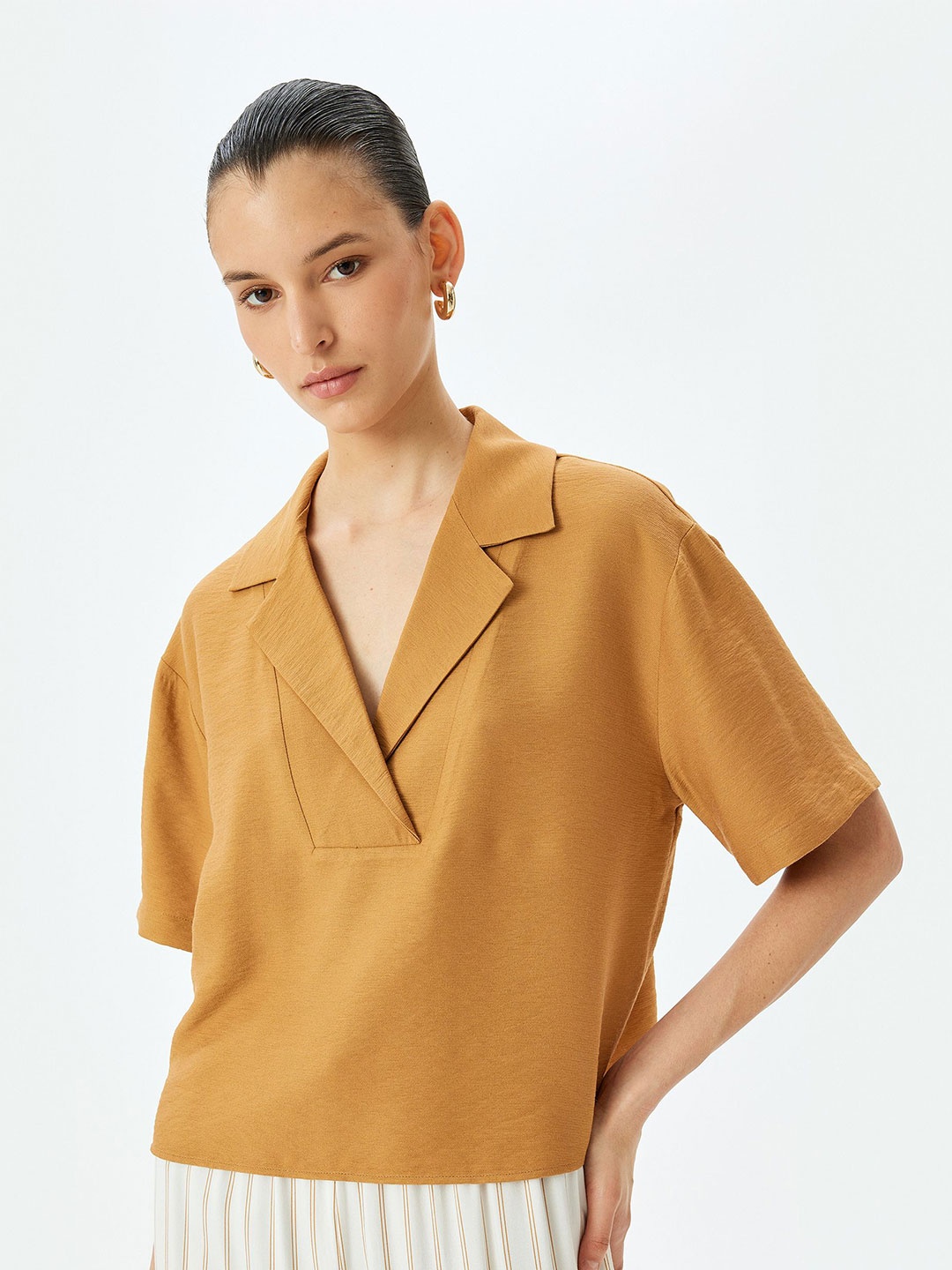 Koton Women Lapel Collar Crop Boxy Top, Brown