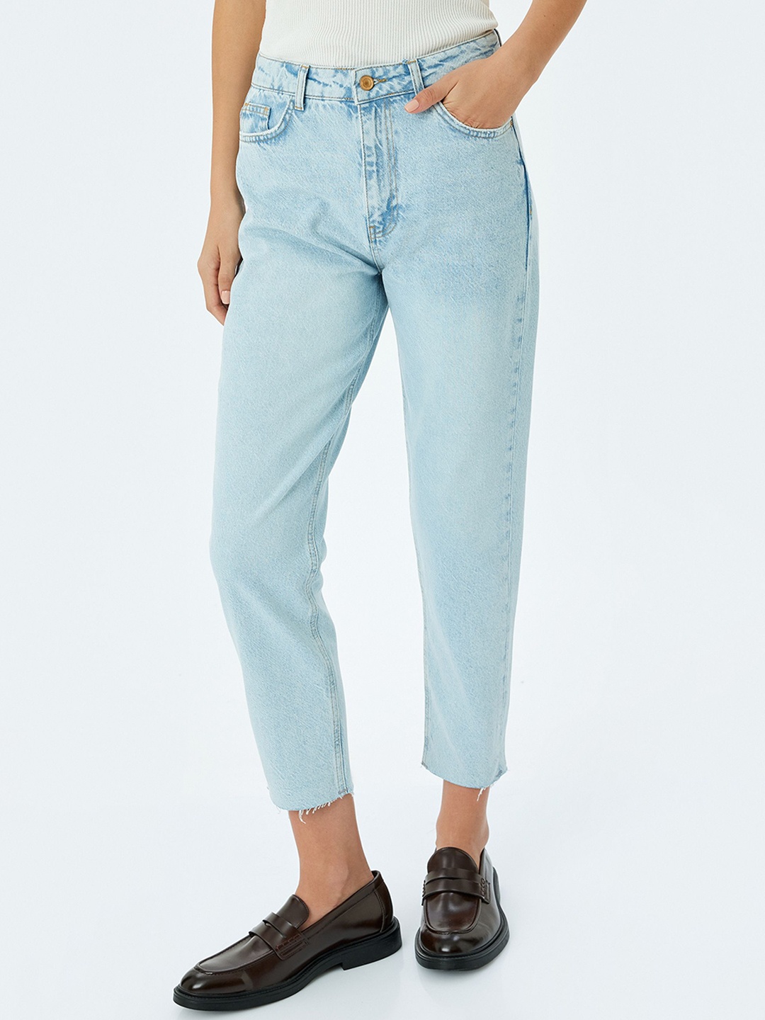 

Koton Women Mom Fit High-Rise Jeans, Blue