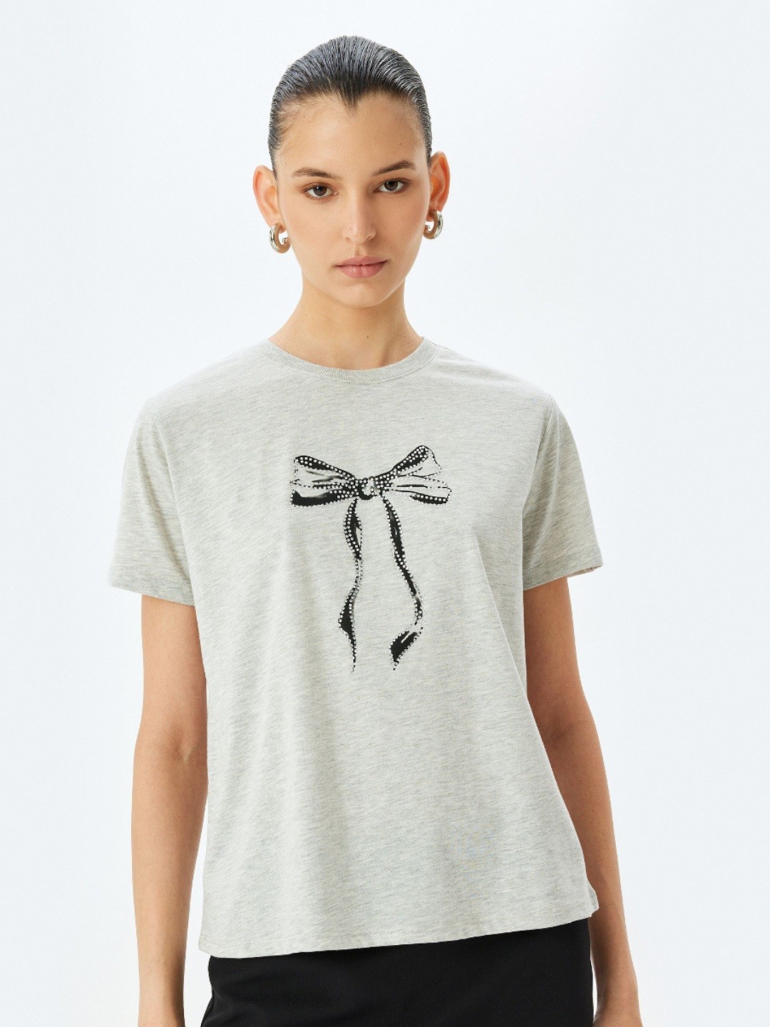 

Koton Women Graphic Printed Round Neck T-shirt, Grey