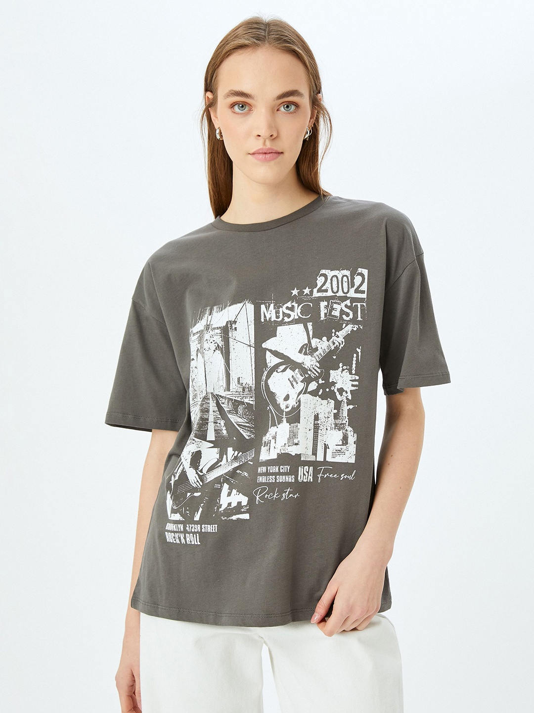 

Koton Women Graphic Printed Round Neck Cotton Oversized T-shirt, Grey