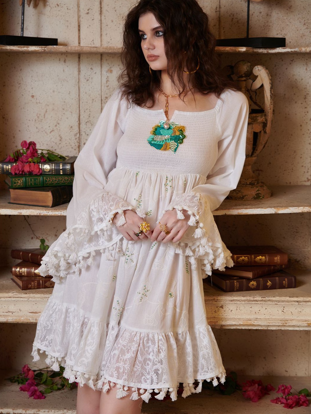 

CIN CIN Embroidered Puff Sleeve Empire Dress, White