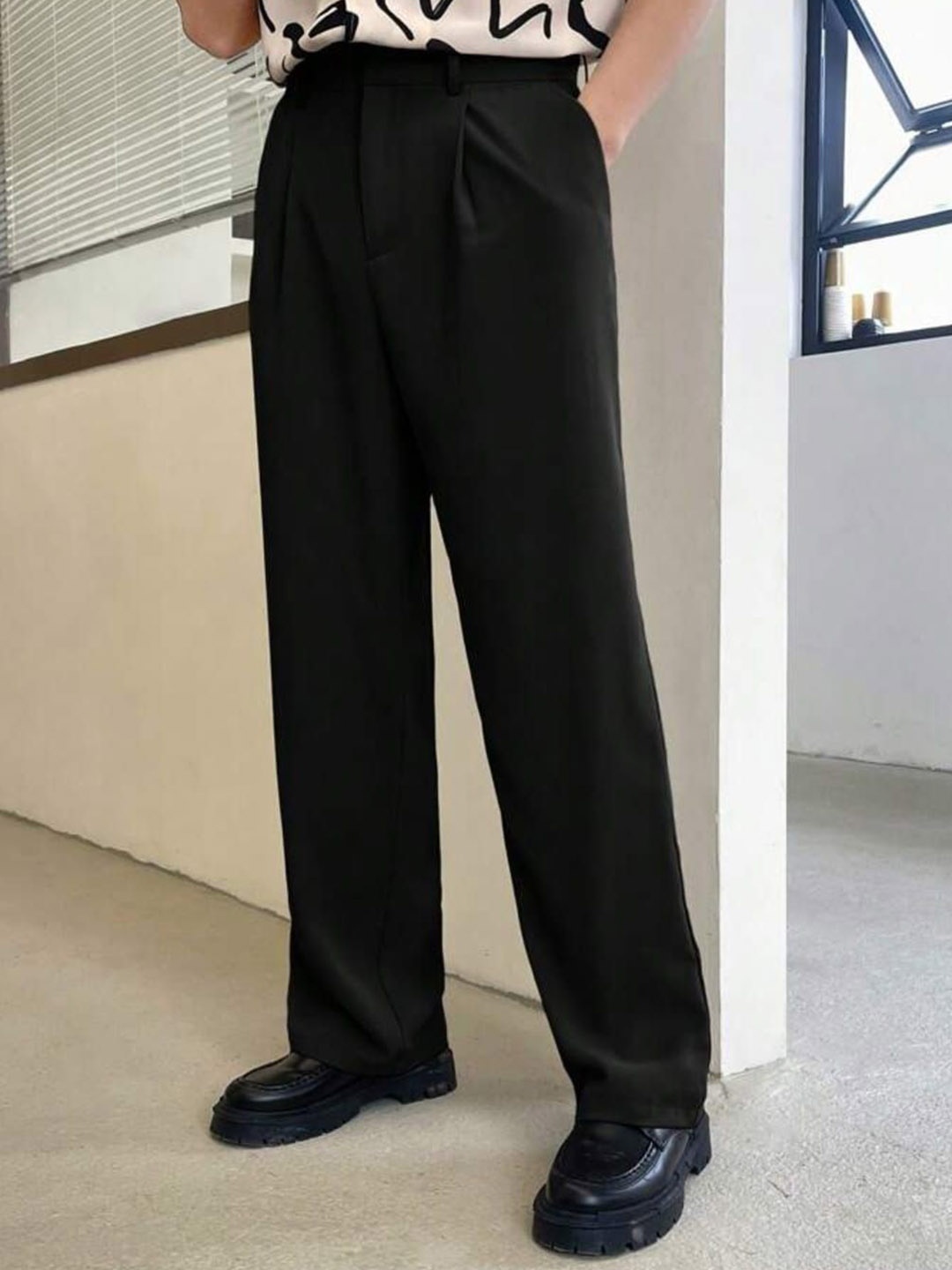 

BROADSTAR Men Smart Loose Fit Easy Wash Pleated Trousers, Black