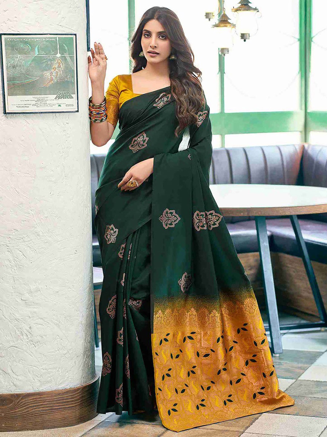 

KALINI Woven Design Silk Blend Banarasi Saree, Green