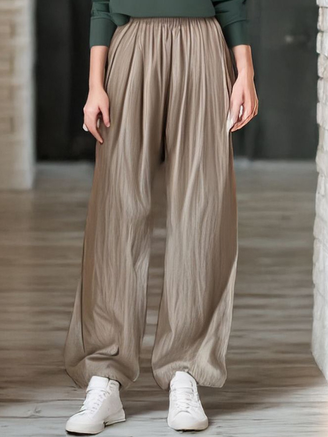 

StyleCast Women Relaxed Loose Fit Trousers, Khaki