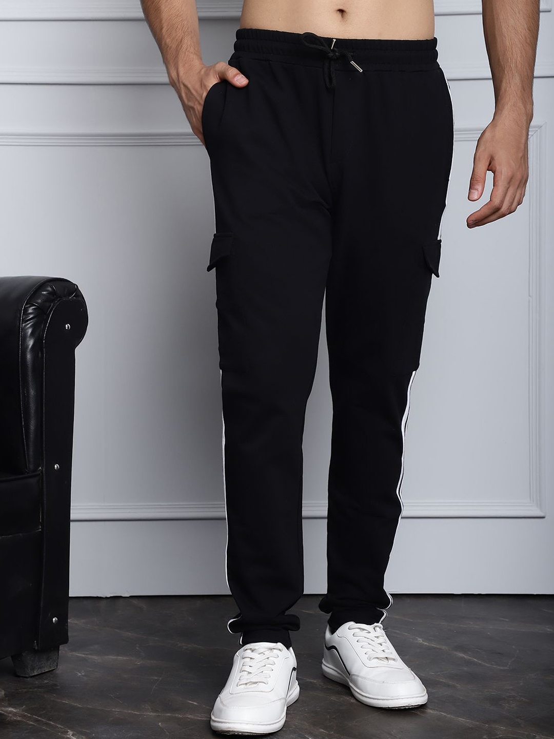 

DOOR74 Men Cotton Mid Rise Track Pants, Black