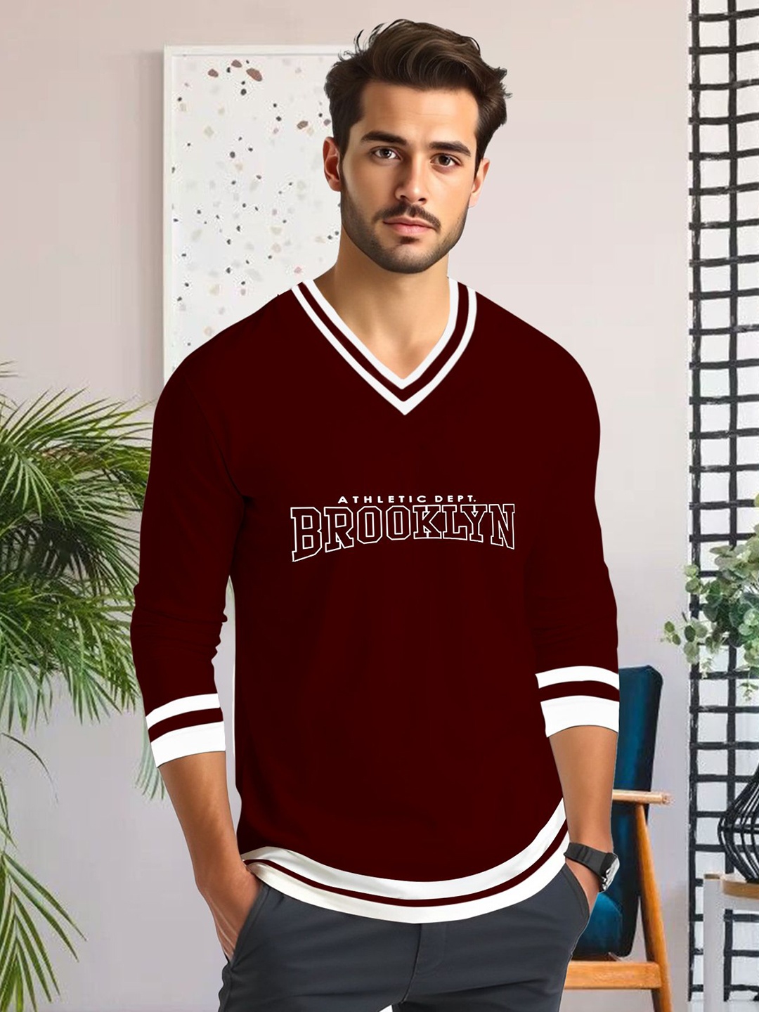 

AUSK Men Striped V-Neck Monochrome Applique T-shirt, Maroon