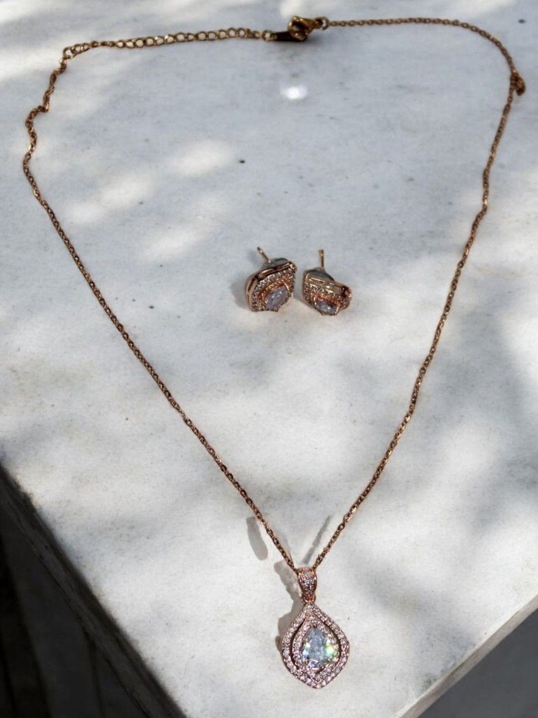 

Jolly Faces Stone Studded Jewellery Set, Rose gold