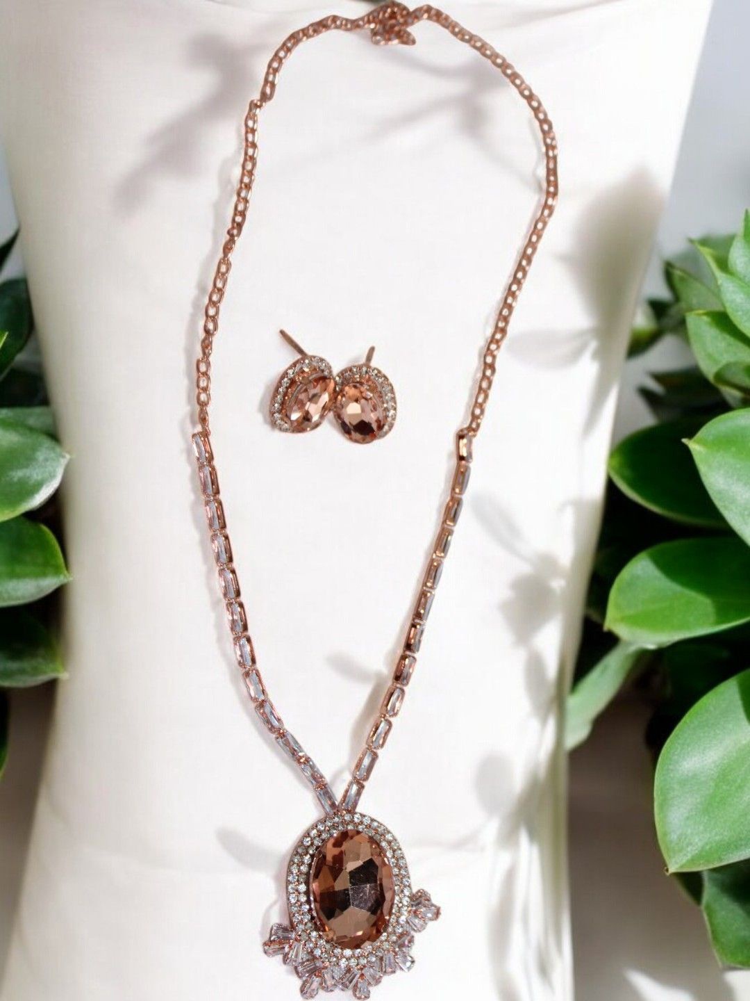 Jolly Faces Rose Gold-Plated Stone-Studded Jewellery Set