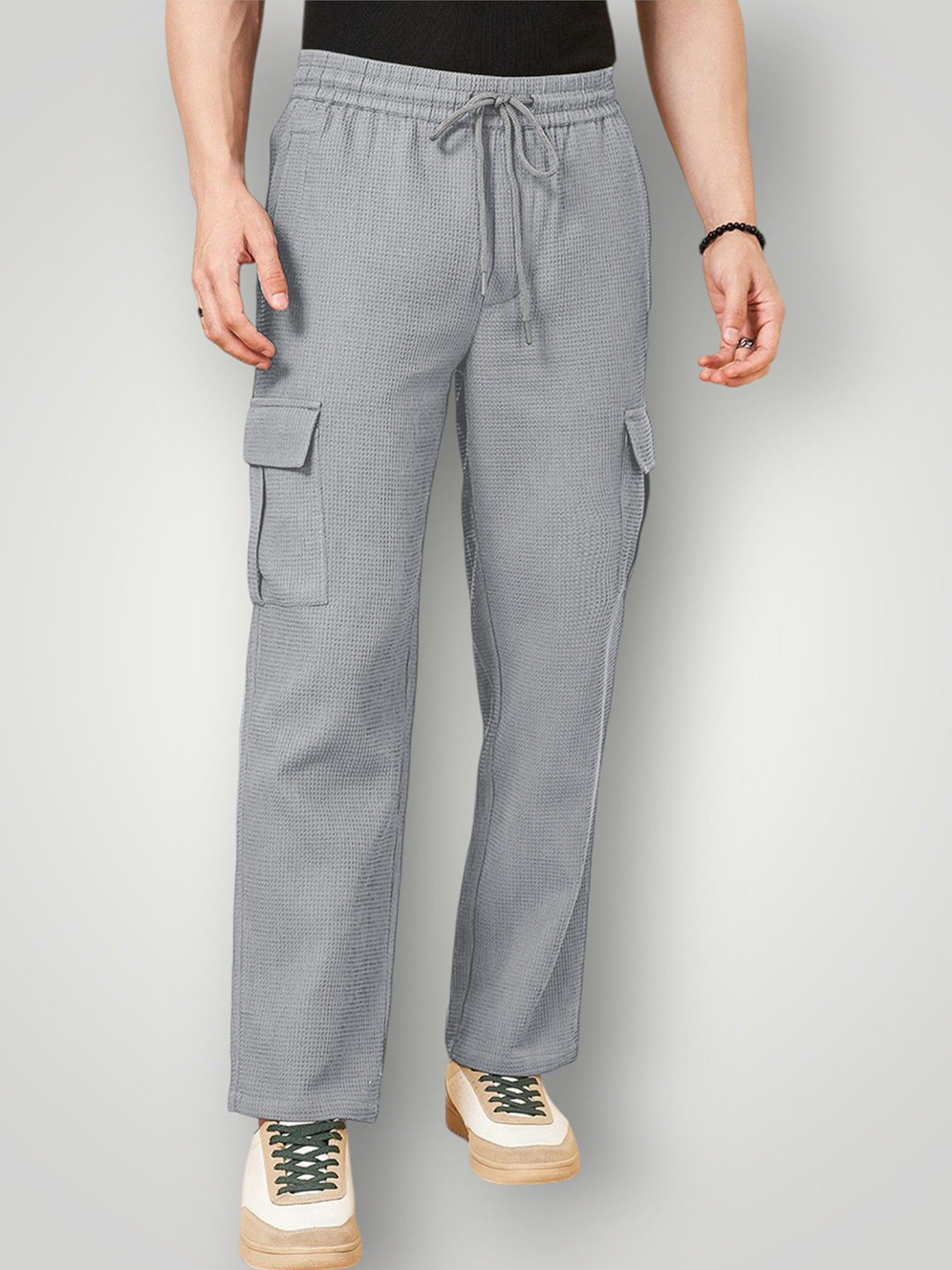 

INDICLUB Men Trousers, Grey