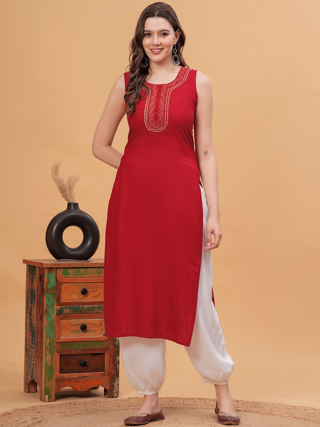 

KALINI Round Neck Floral Yoke Design Thread Work Straight Cotton Kurta, Maroon