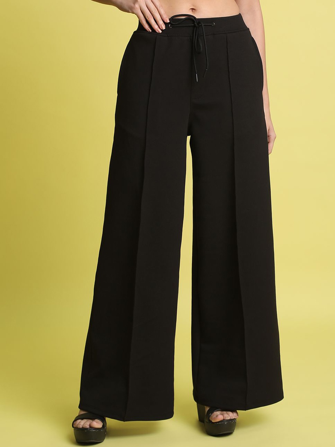 

Bene Kleed Women High-Rise Wide Leg Panelled Trouser, Black