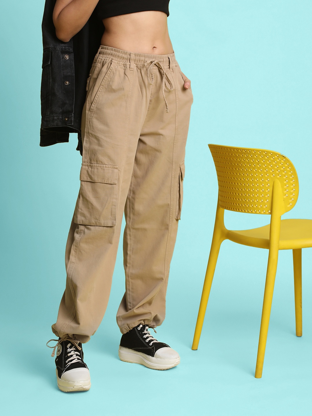 

Bene Kleed Women Baggy Fit High-Rise Cargos Trousers, Beige