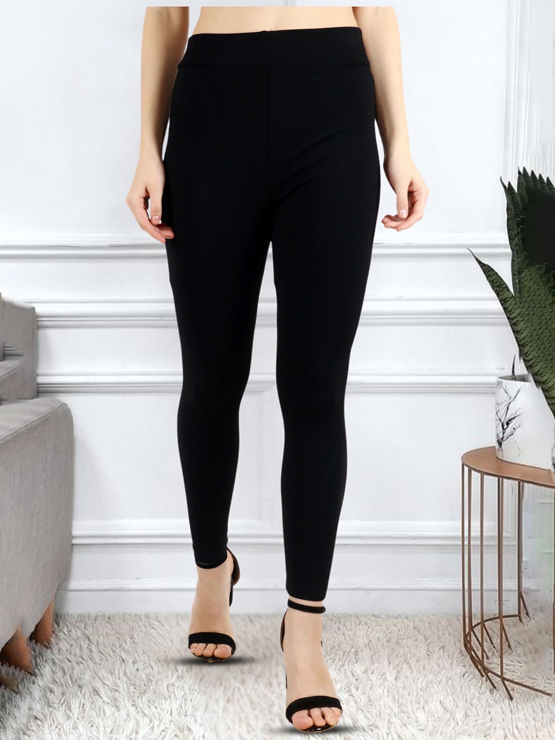 

Popwings Women Skinny Fit Jeggings, Black