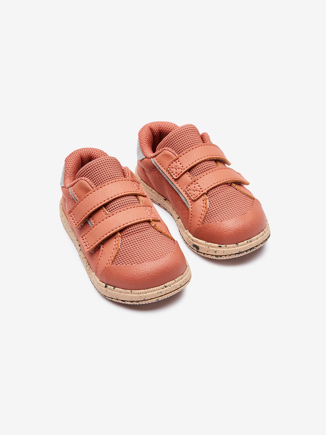 

Domyos By Decathlon Boys Casual Shoes, Pink