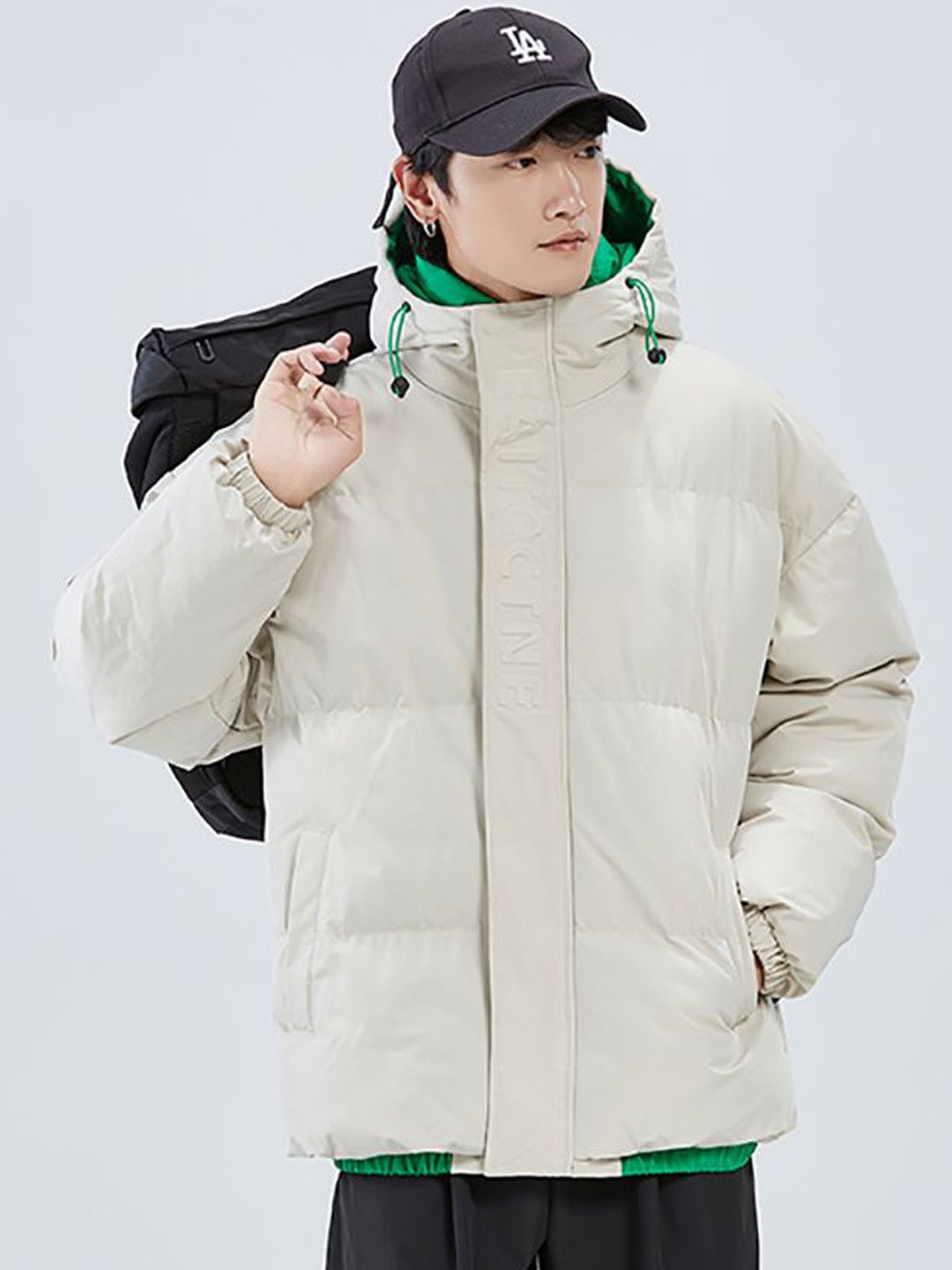 

StyleCast x Revolte Men Hooded Padded Jacket, White