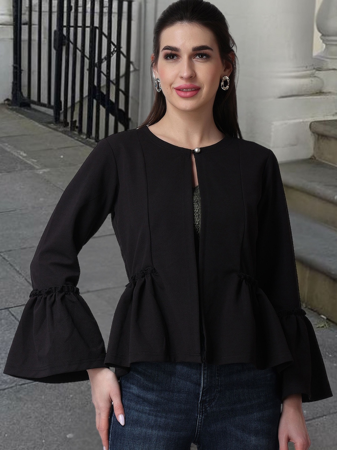 Popwings Open Front Shrug, Black