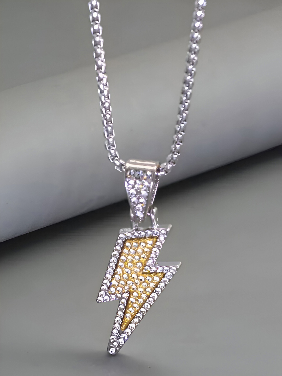 

Minprice Silver-Plated Stainless Steel Contemporary Stone Studded Pendant with Chain