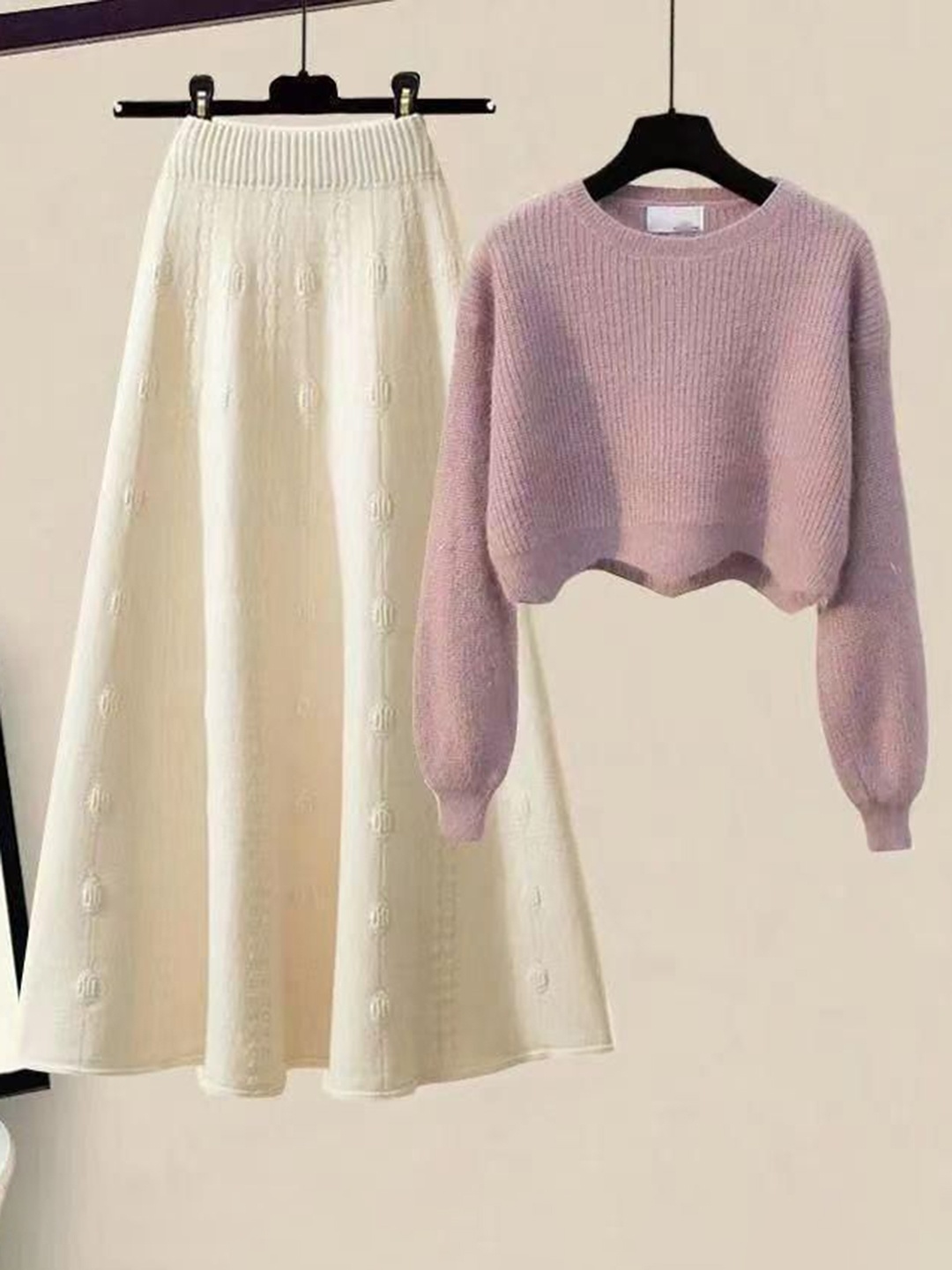 

Alamode By Akanksha Purple Alice Woolen Coord Set