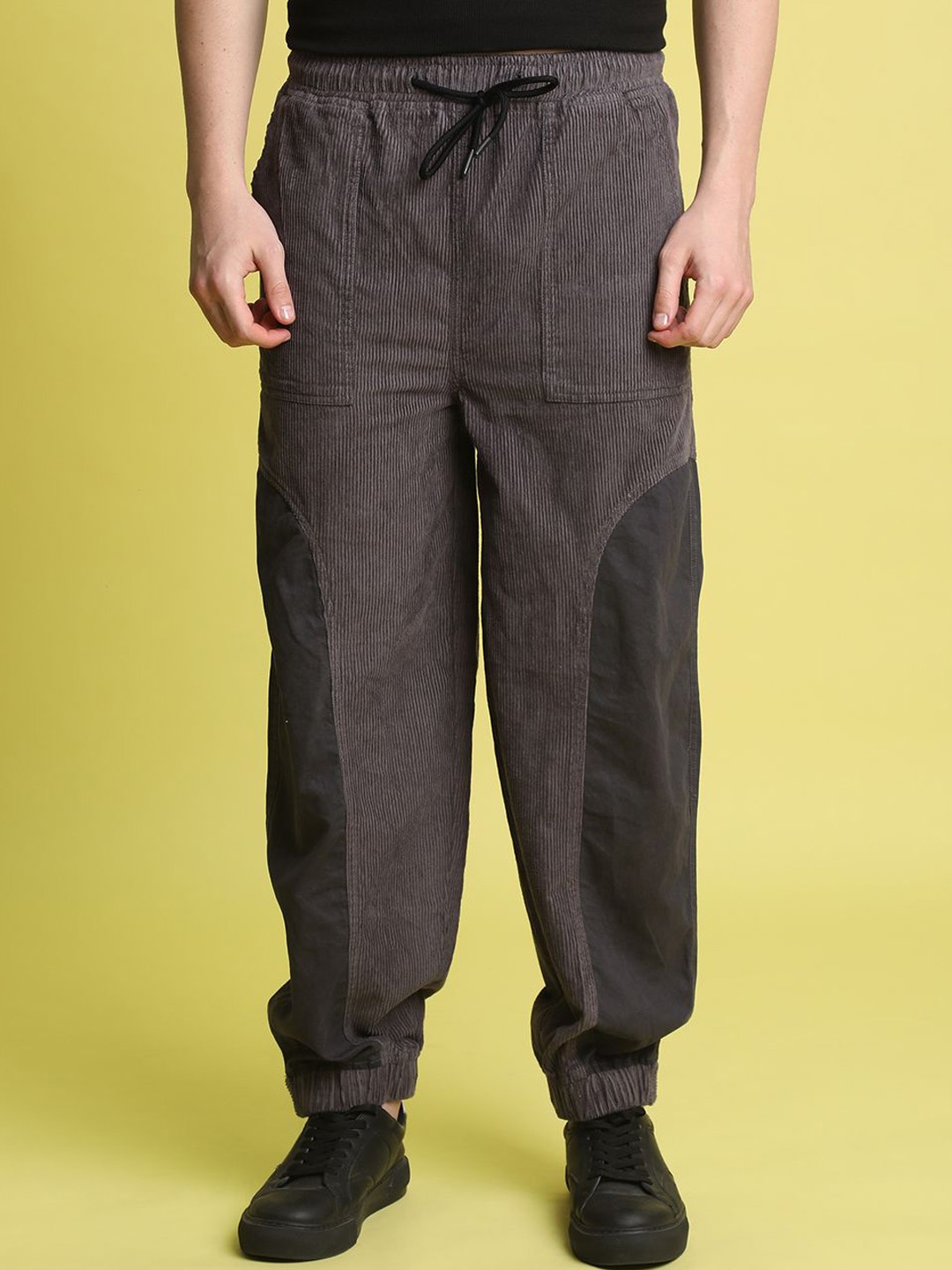 

Bene Kleed Men Loose Fit Corduroy Cotton Joggers, Grey