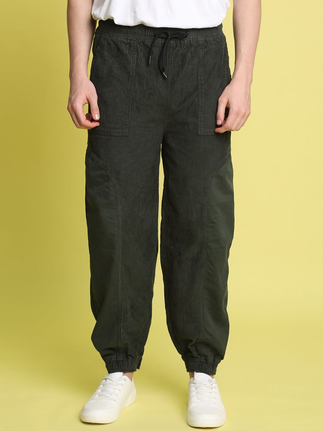 

Bene Kleed Men Loose Fit Corduroy Cotton Joggers, Olive