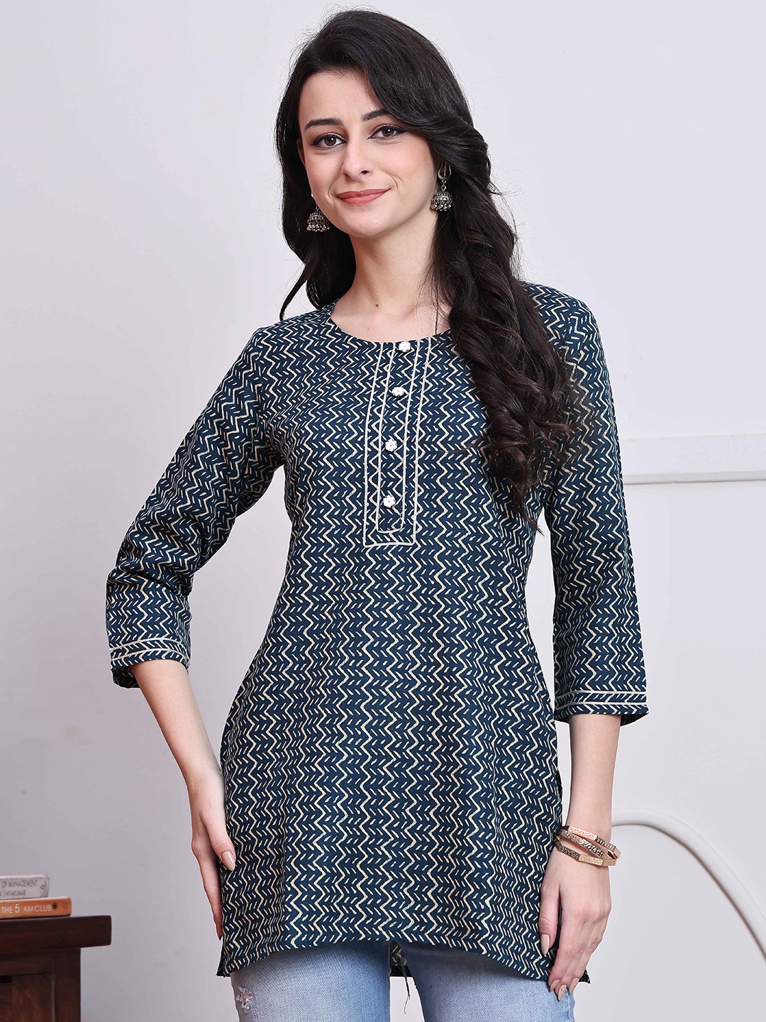 

Roly Poly Women Round Neck Ethnic Printed Tunic, Teal