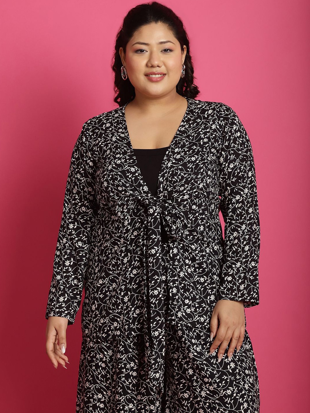 theRebelinme Plus Size Floral Printed Tie-Up Shrug, Black