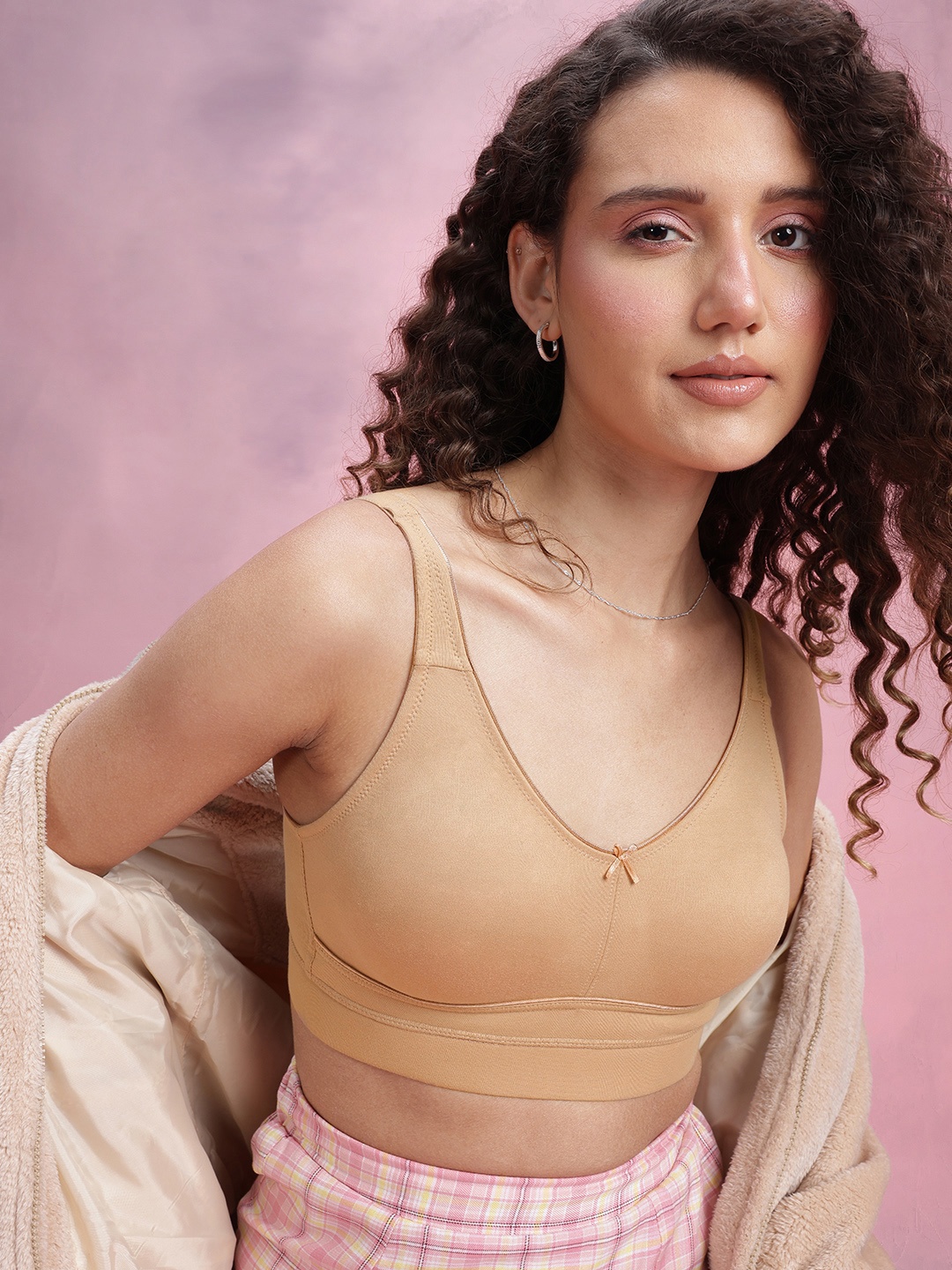 

DressBerry Solid Full Coverage Bra, Beige