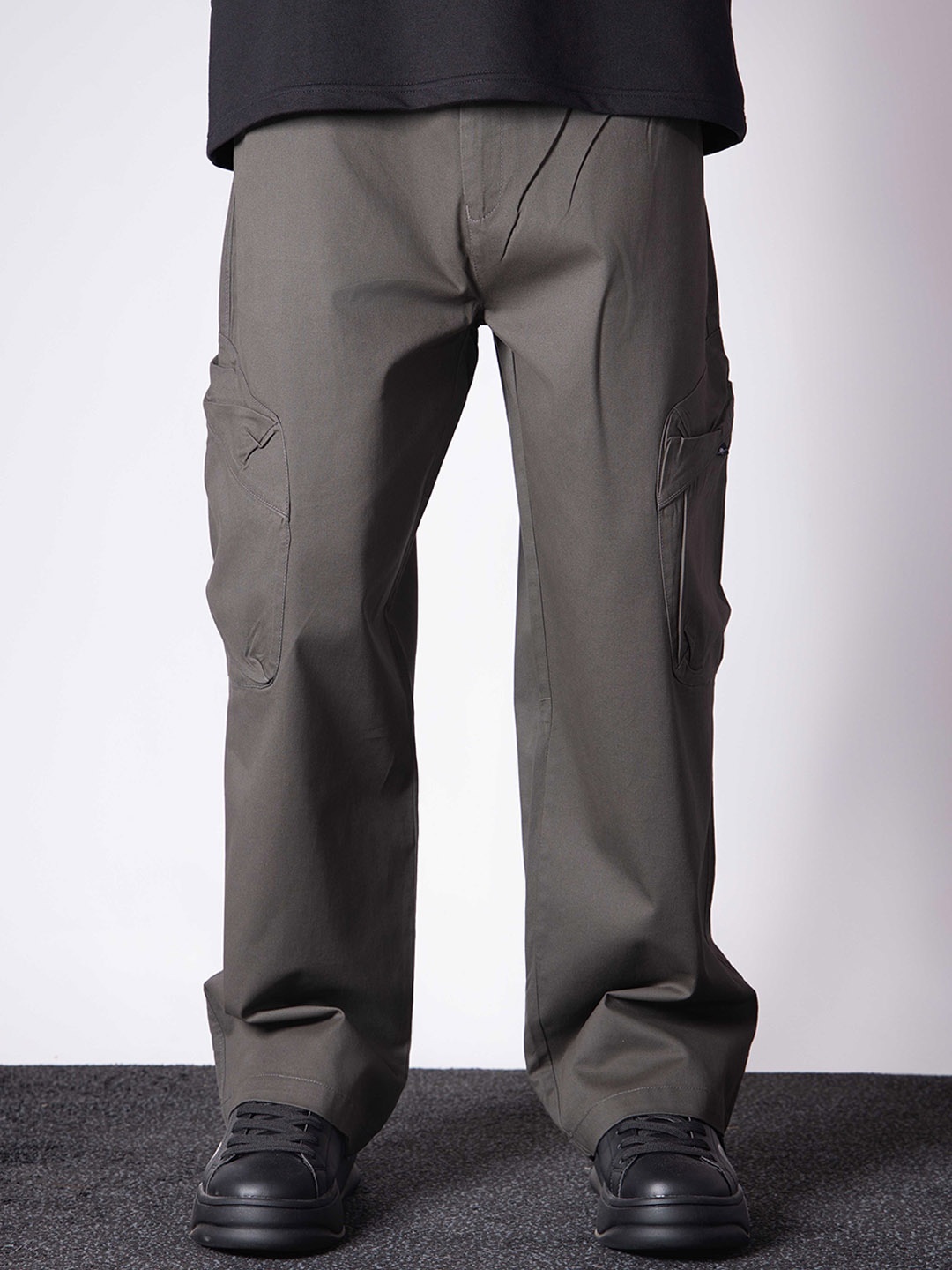 

Hop Head Carbon Utility Pockets Cotton Cargo, Grey