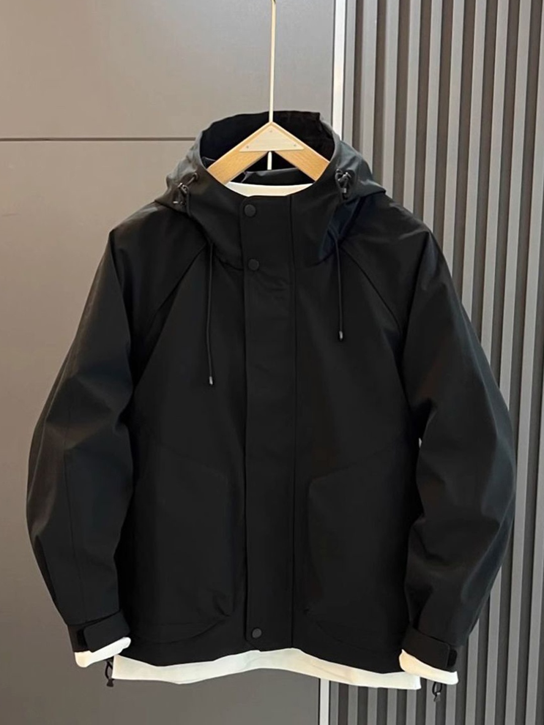 

StyleCast x Revolte Men Hooded Solid Casual Rapid-Dry Tailored Jacket, Black