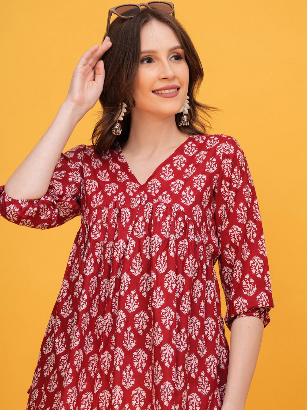 

Vilgi Women Print Puff Sleeve Top, Red