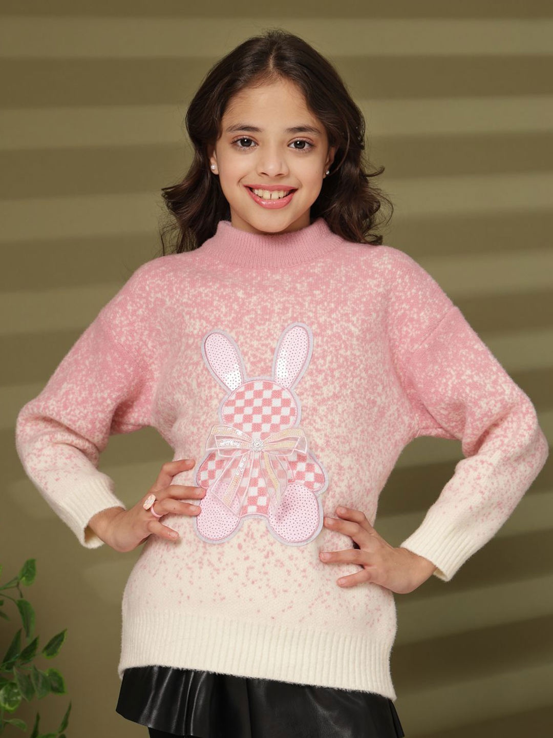 Albion By CnM Girls Round Neck Long Sleeves Printed Woollen Pullover, Pink