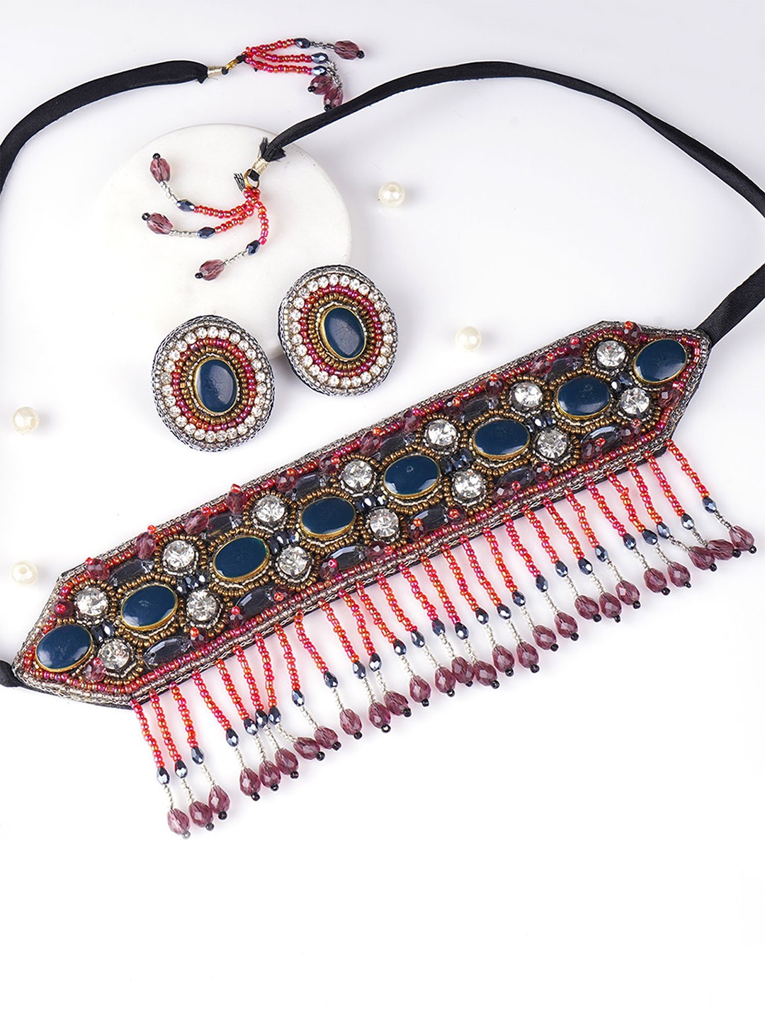 

Adwitiya Collection Kundan Stones-Studded & Beaded Jewellery Set, Gold