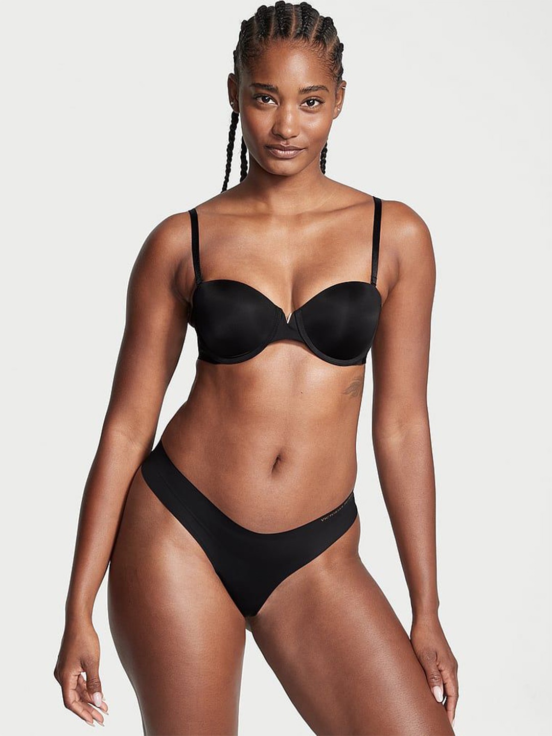 

Victoria's Secret Women Medium Coverage Underwired Lightly Padded Bra, Black
