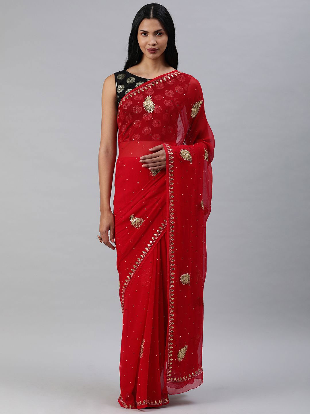

Geroo Luxe Floral Gotta Patti Pure Chiffon Saree, Red