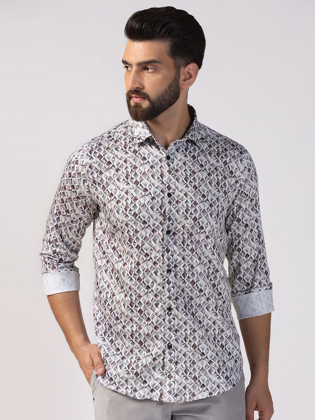 

Blackberrys Men India Slim Fit Spread Collar Abstract Printed Cotton Casual Shirt, Grey