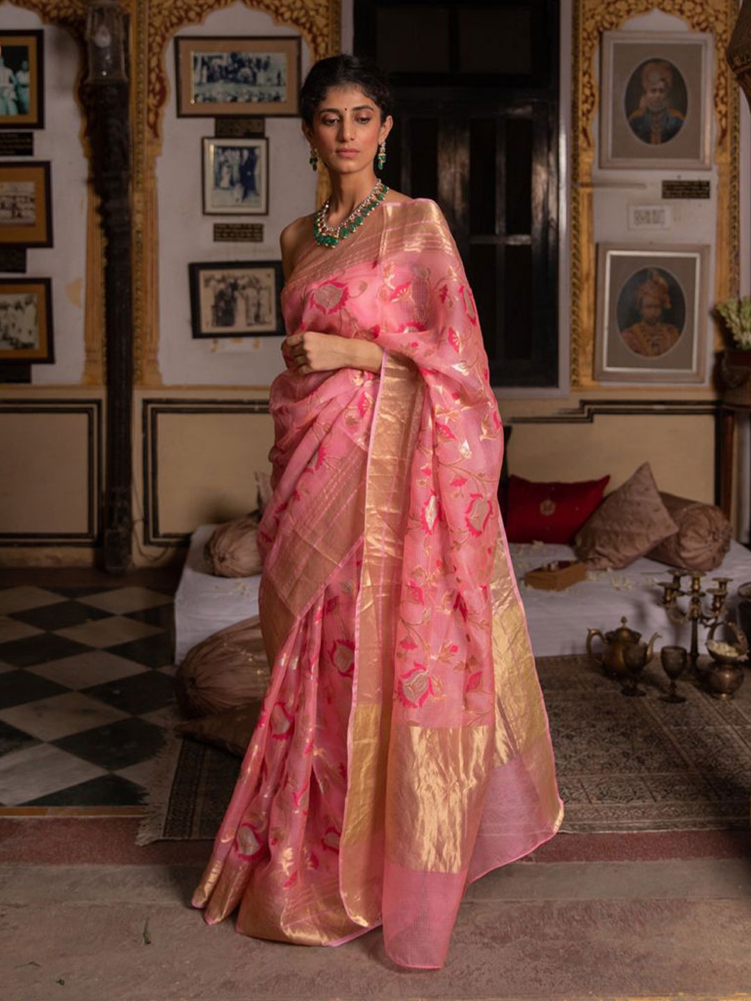 

Geroo Luxe Woven Design Kota Saree, Pink
