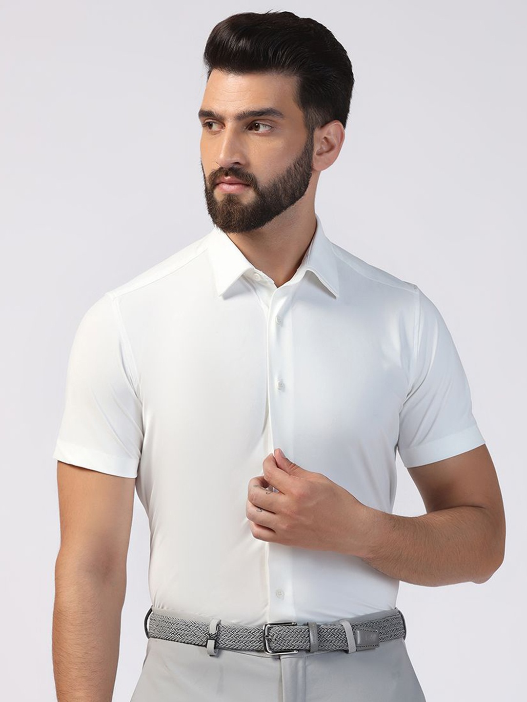 Blackberrys Men India Slim Spread Collar Solid Cotton Slim Fit Casual Shirt, White
