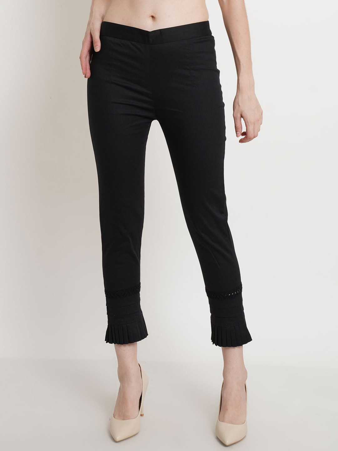 

Popwings Women Smart Regular Trousers, Black